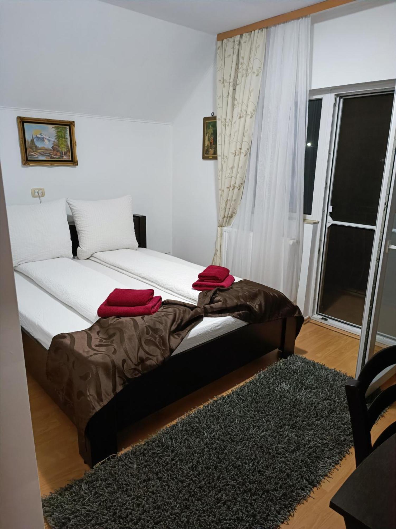 Family Pension Arad Exterior foto